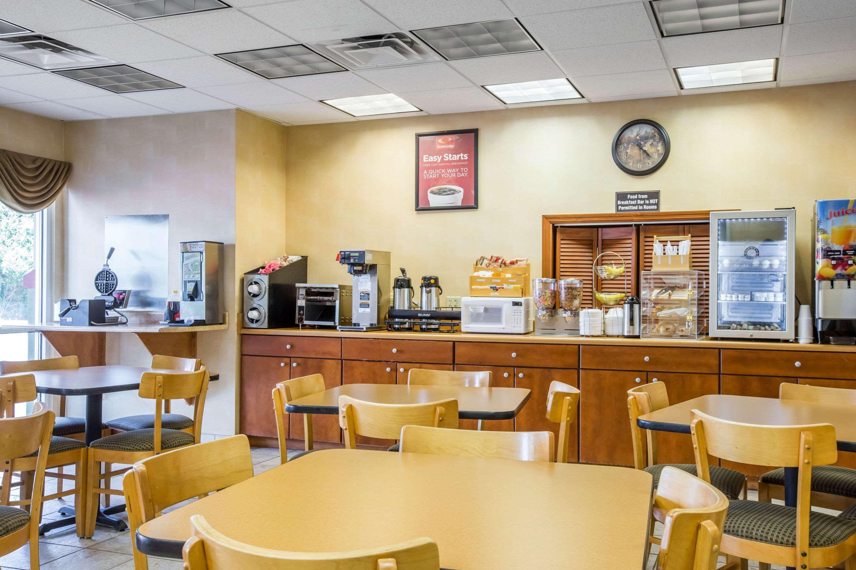 Econo Lodge Valdosta Eksteriør bilde