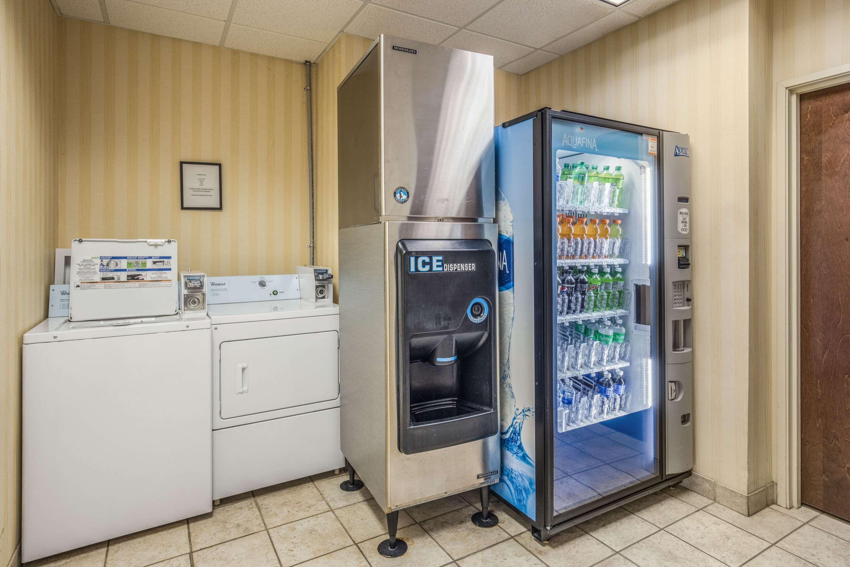 Econo Lodge Valdosta Eksteriør bilde