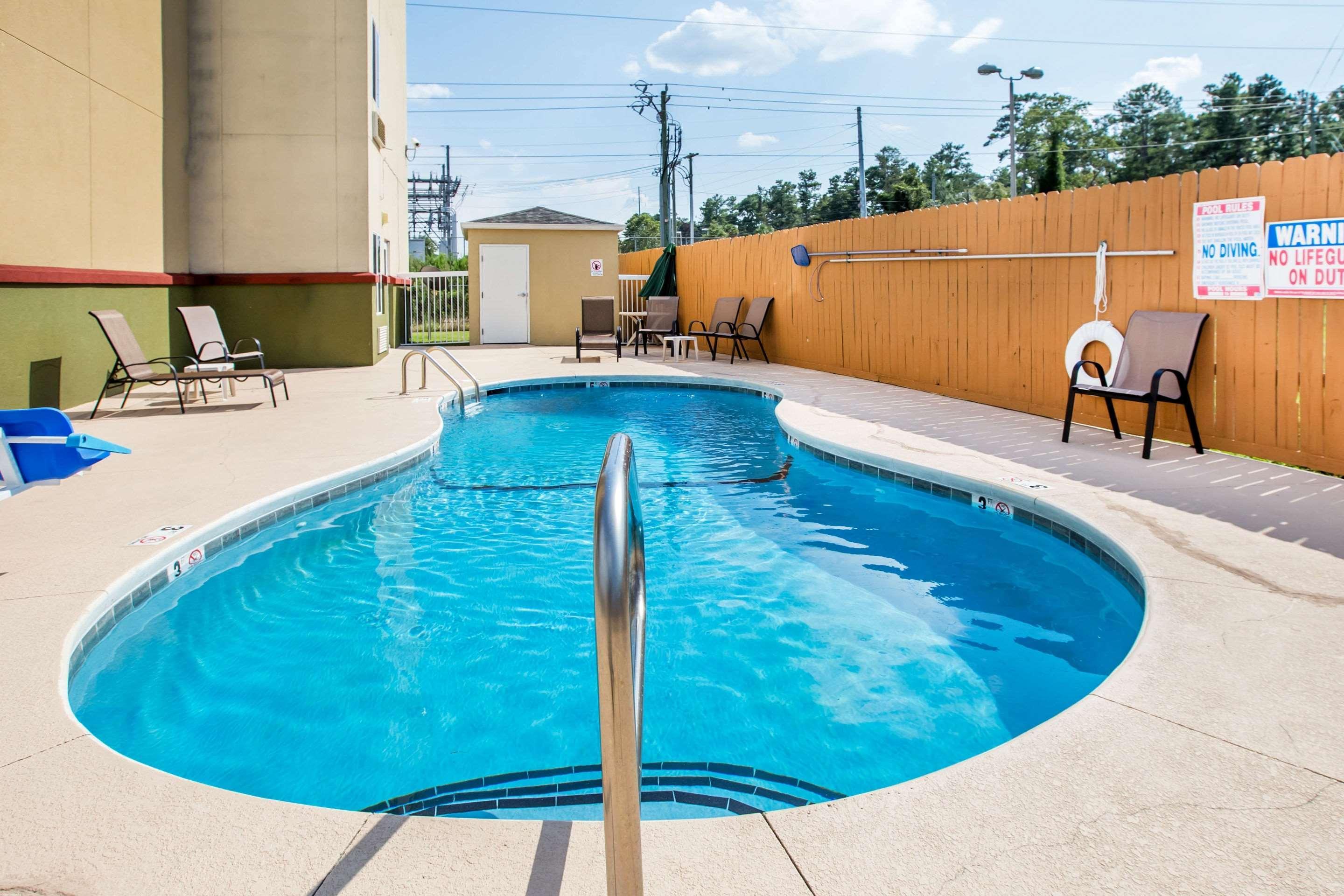 Econo Lodge Valdosta Eksteriør bilde